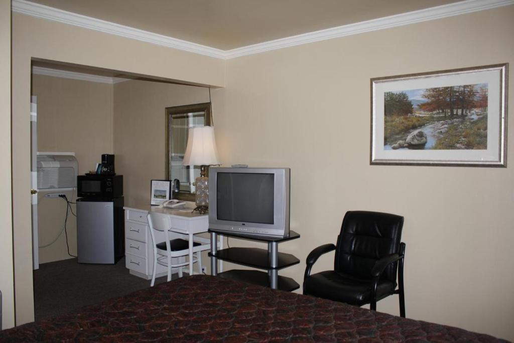 Rim Rock Motel Alturas Buitenkant foto