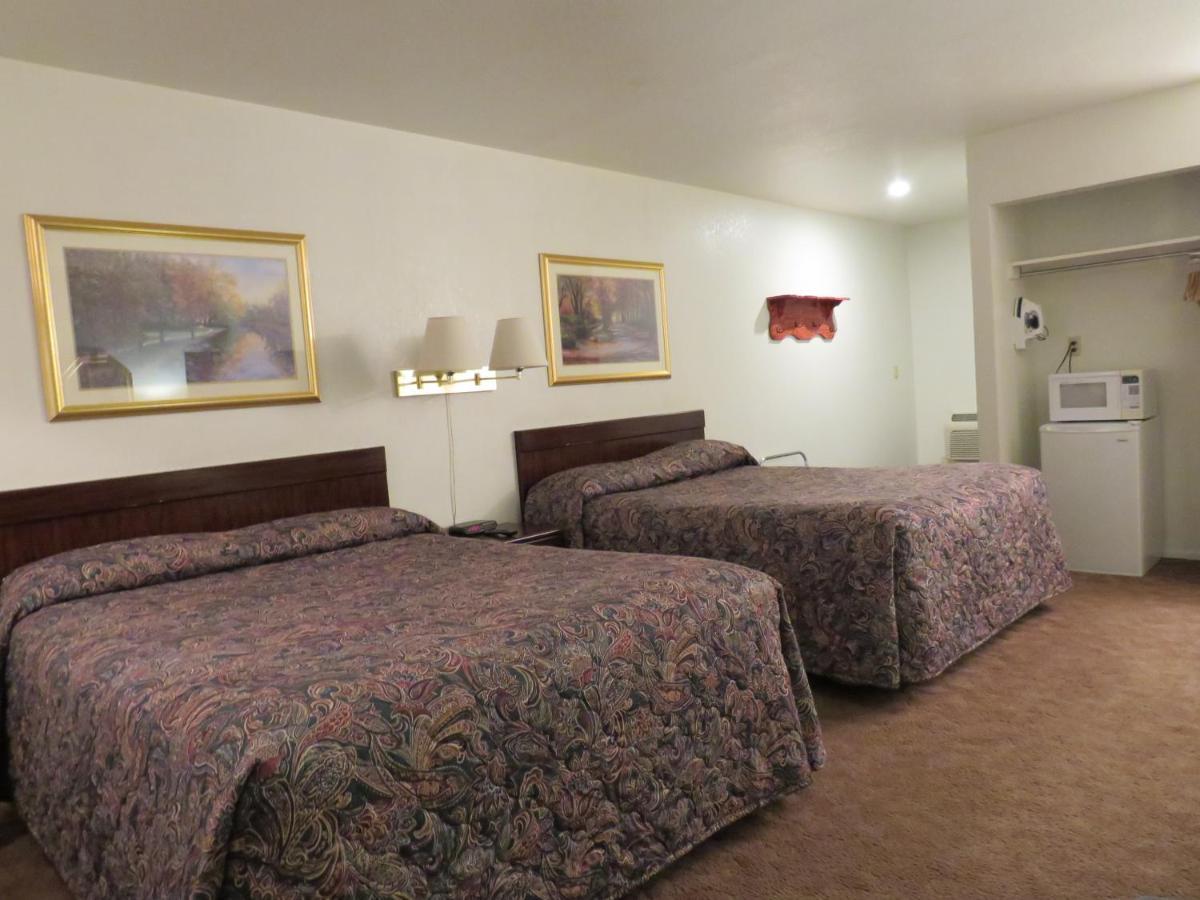 Rim Rock Motel Alturas Buitenkant foto